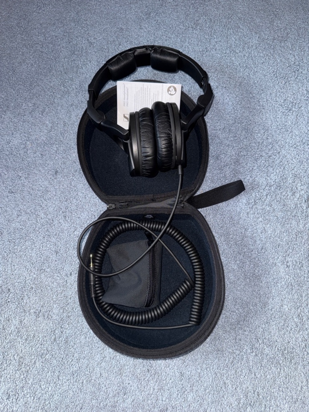 Sennheiser Black Audio Headphones with Case
